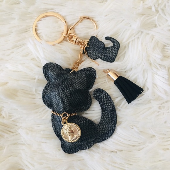 Accessories - 🐱Black Leather Cat Key Chain 🐱